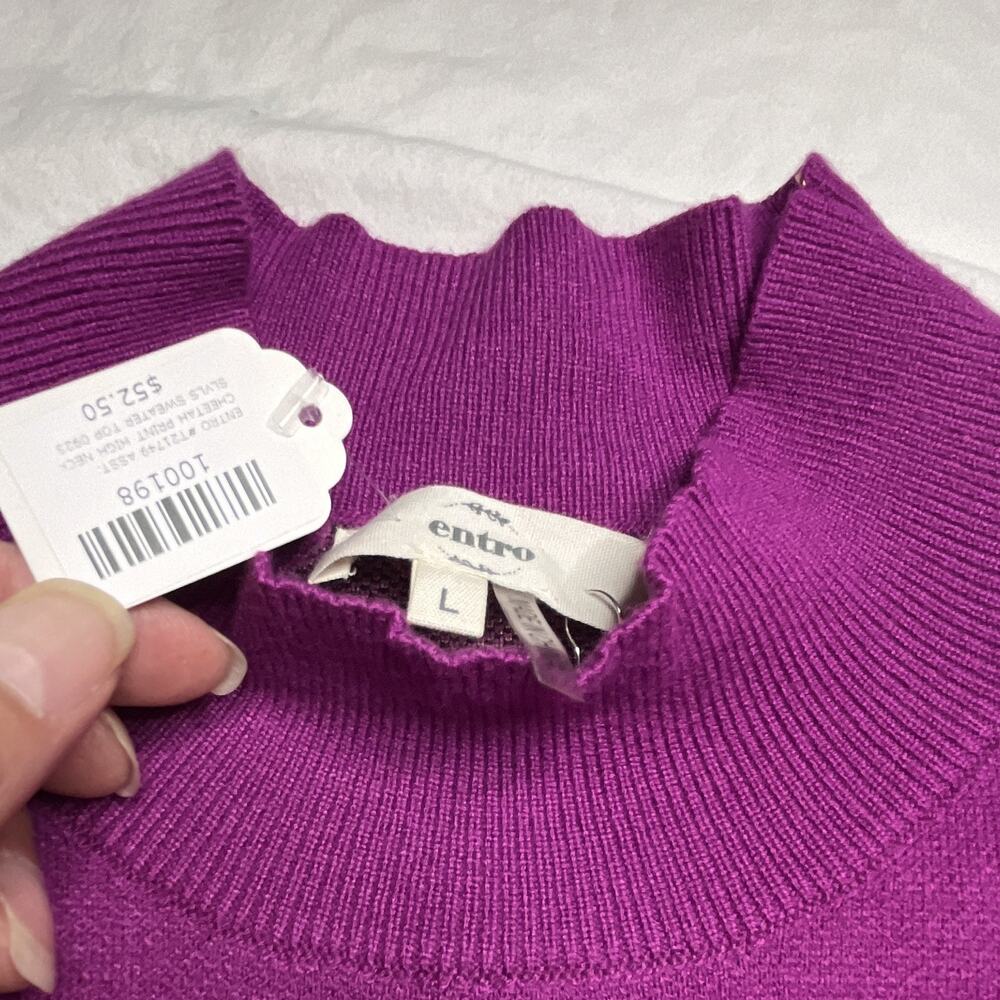 entro Purple Knit Mock Neck Animal Print Short Sleeve Pullover Sweater L - Picture 2 of 8